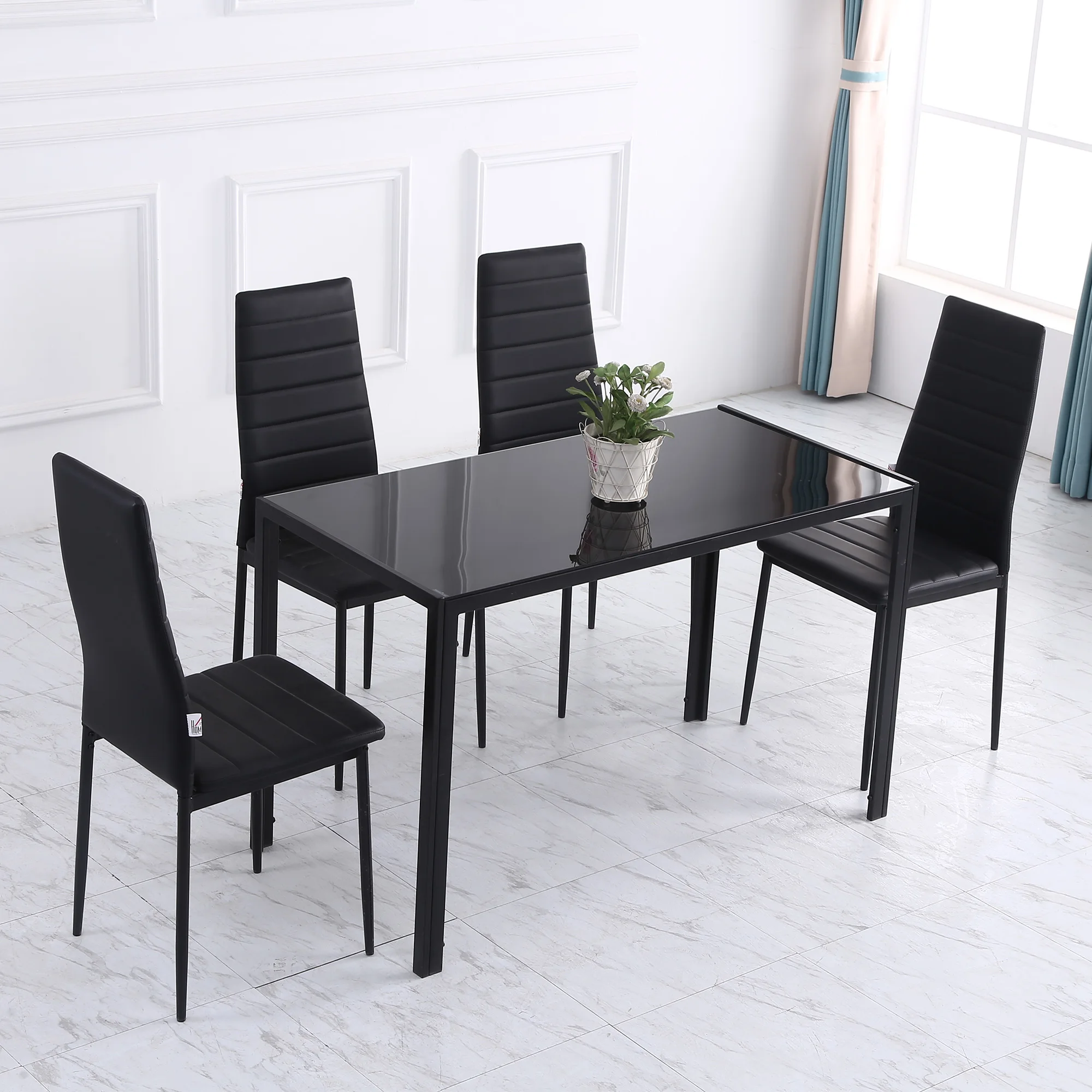 HOMCOM Modern Rectangular 4 Seater Dining Table with Tempered Glass Top