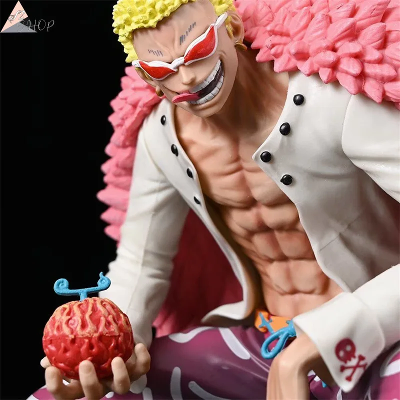 

One Piece Donquixote Doflamingo Squatting Posture Can Change Hands Anime Peripheral Figurines Fans Collectibles Gift