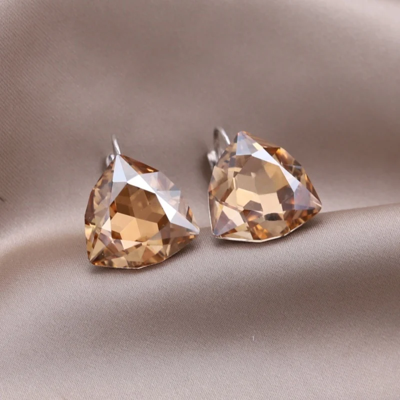Korean new design fashion jewelry silver plated luxury color crystal triangle earrings elegant women's party flash accessories