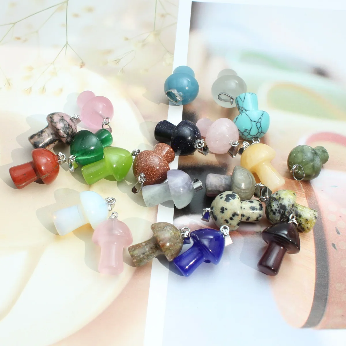 15x20mm Natural Semi-Semi-Jewelry Mushroom Shape Pendant Fashion Simple DIY Jewelry Accessories
