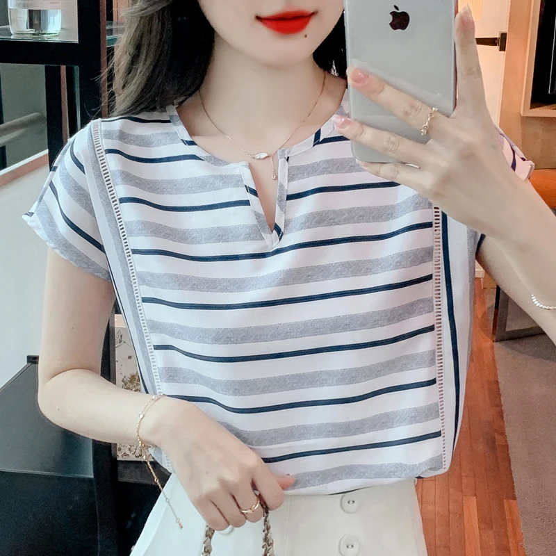 

Artistic Fashion Comfortable Style Summer Shirt V-neck Striped Women's Blouse