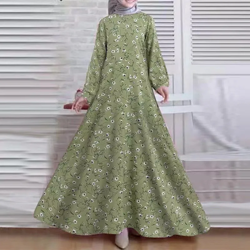 2023 new plus size women's floral robe dress, long sleeved loose long skirt