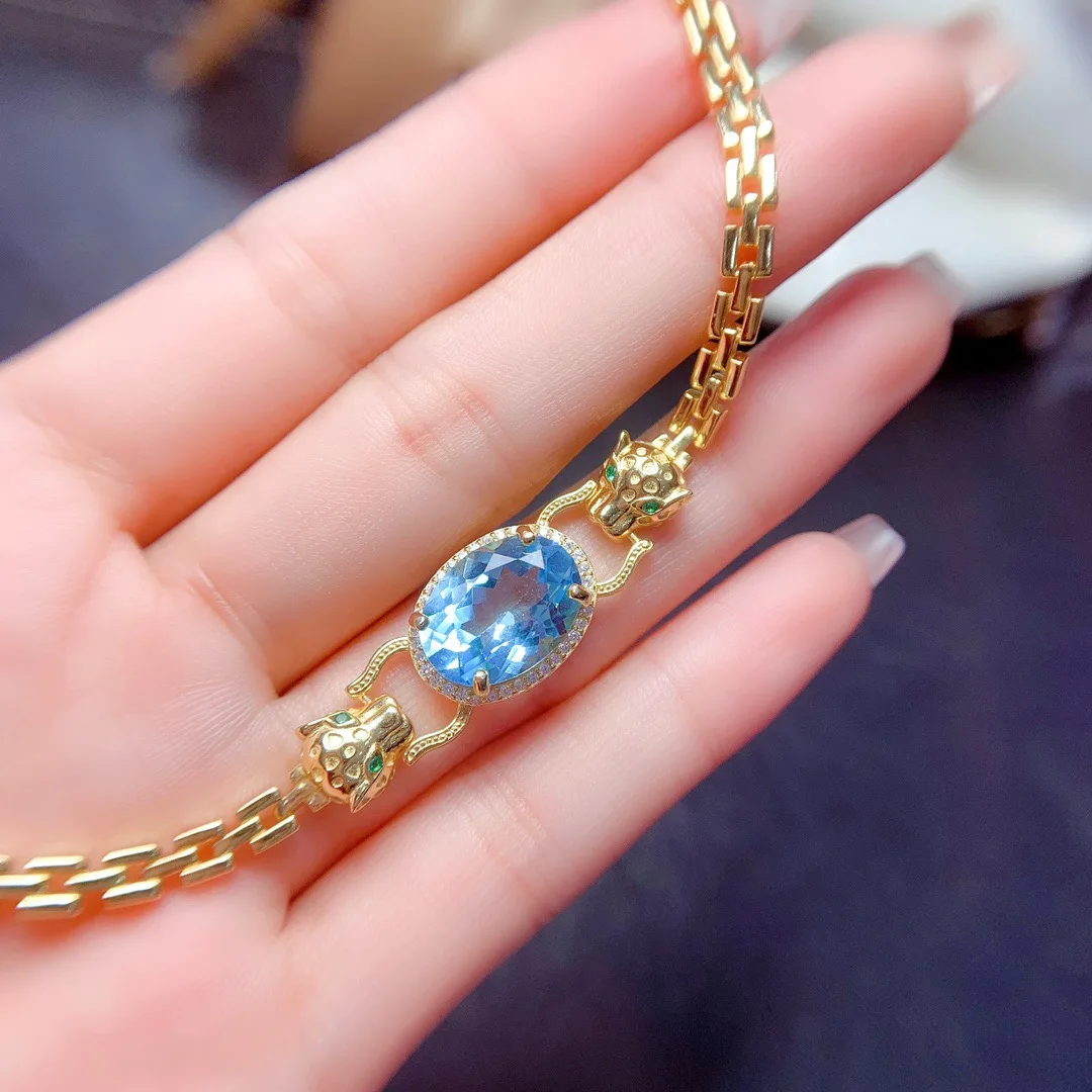 

Женский браслет из серебра 925 пробы с натуральным топазом