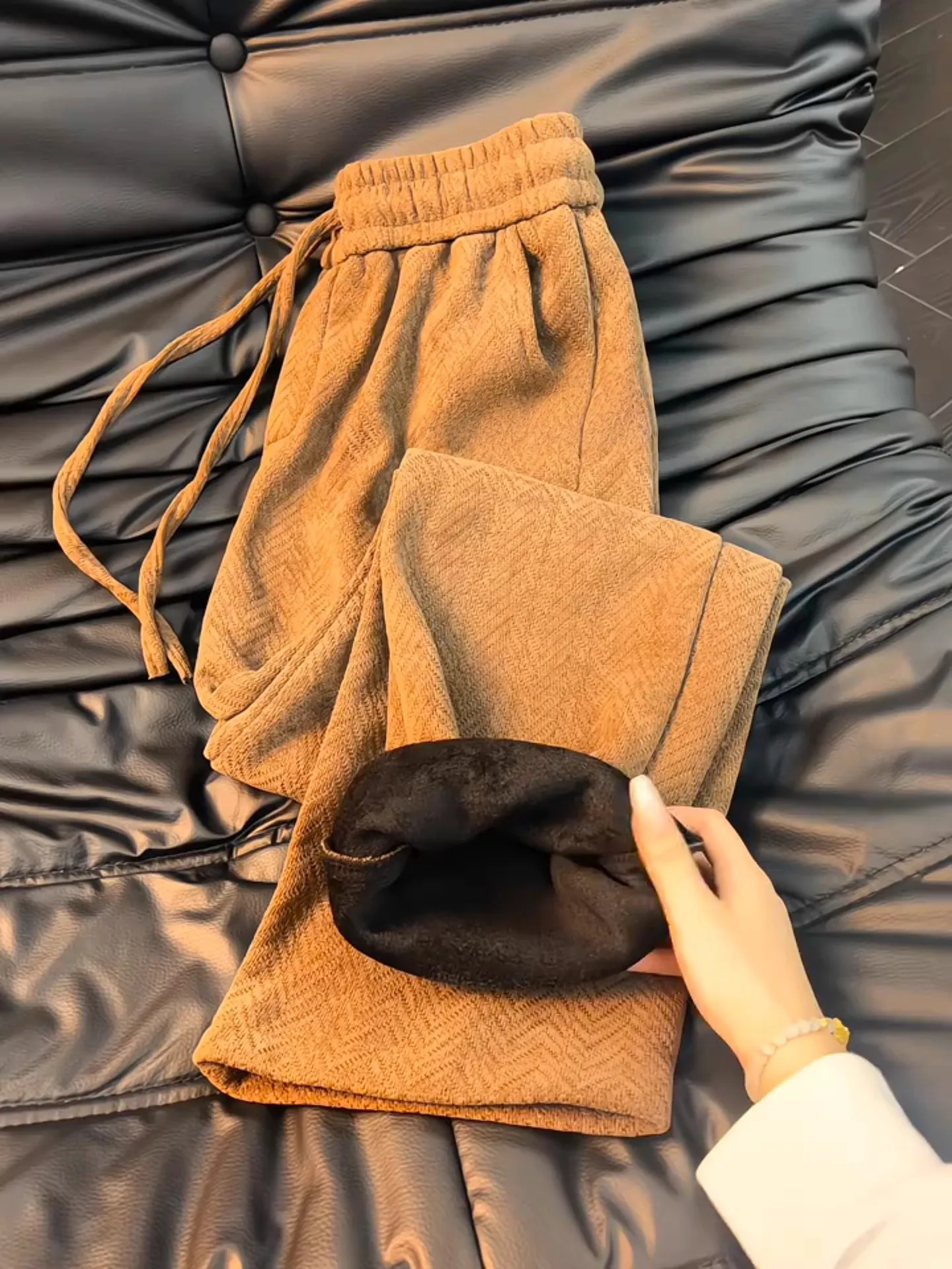 

Вельветовые мужские повседневные брюки Thiened Fce, осенне-зимние прямые брюки с драпировкой для похудения, спортивные штаны со снежинками кофейного цвета