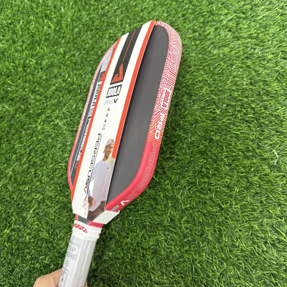 raquettes-de-pickleball-joola-ben-johns-perseus-pro-v-16mm-en-fibre-de-carbone-t700-puissance-accrue-sensation-de-puissance-accrue-sweet-spot-entierement-enveloppe