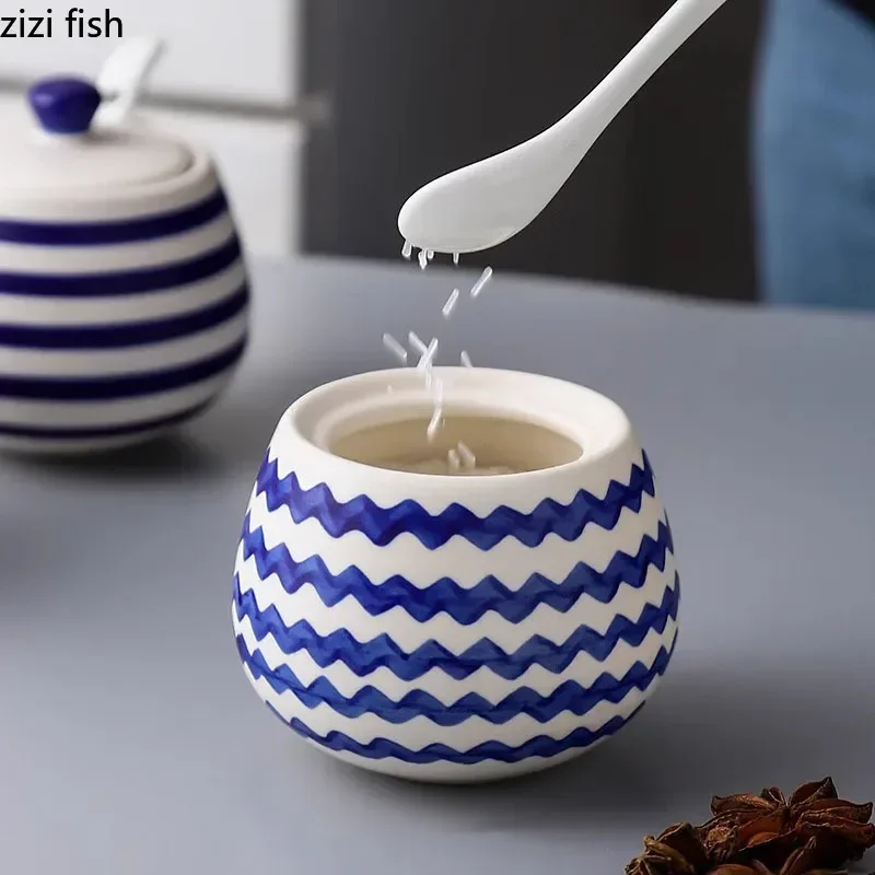 Creative Striped Ceramic Seasoning Jar with Spoon Kitchen Hand-painted Salt Jar Sugar Jar Spice Jars Household Seasoning Tool