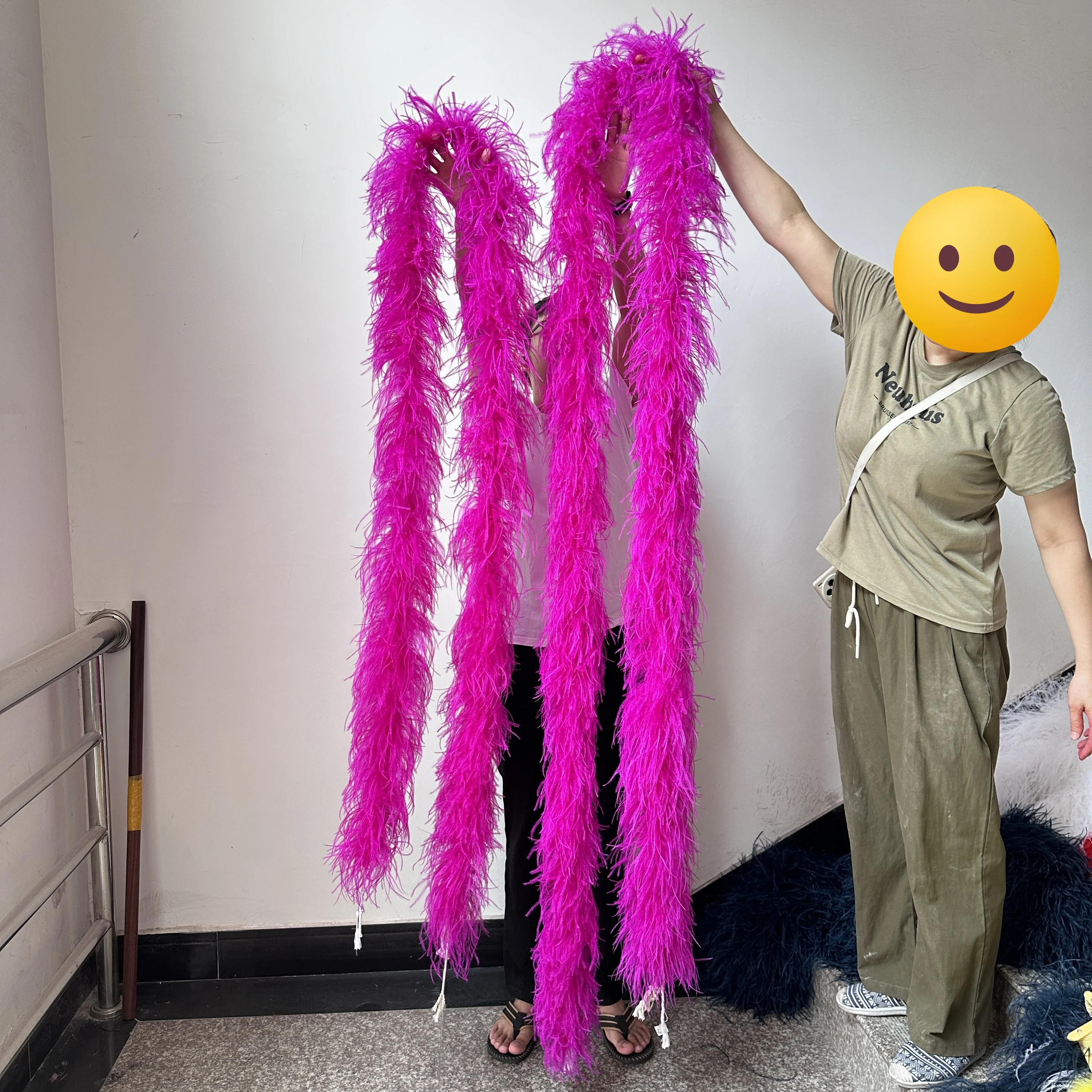 4Meter Long High Quality Ostrich Feather Boa 2 6 10 15 35Ply Thick Plumas for Fashion Show Decoration Shawl Feather Crafts Scarf