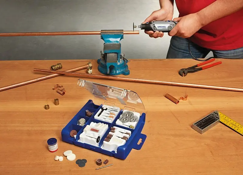 DREMEL®100 piece DREMEL®Multipurpose Accessory Set (723)