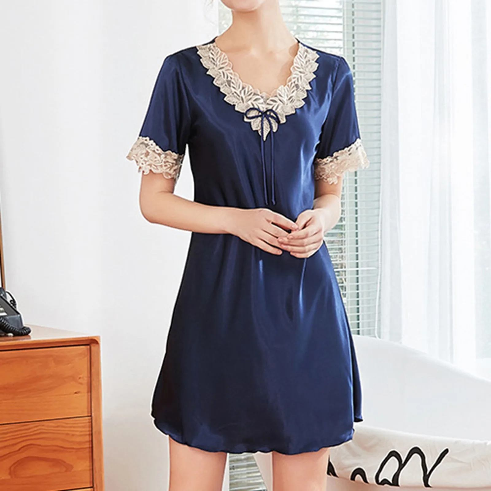 

Summer Women Dress Sexy Deep V Nightdress Lace Sleepwear Lingerie Silk Satin Nightie Nightgown Short Sleeve Female Nightwear