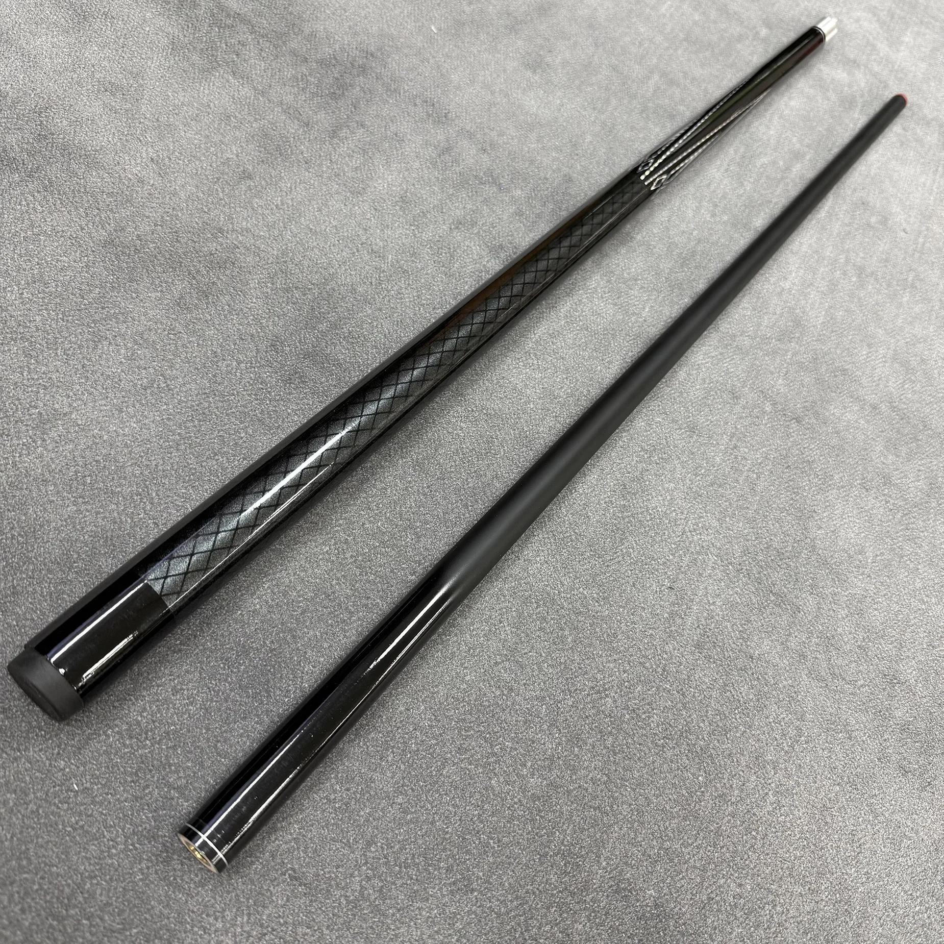Professional Billiard Cue, 1/2 Split Style Pool Cue, Head Diameter 13mm, Suitable for Training and Competition Use