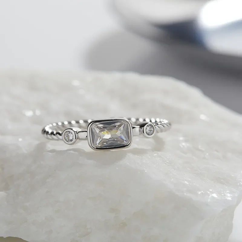 Japanese and Korean ins style, simple personality, square sugar cube S925 sterling silver ring, women's high-end open ring