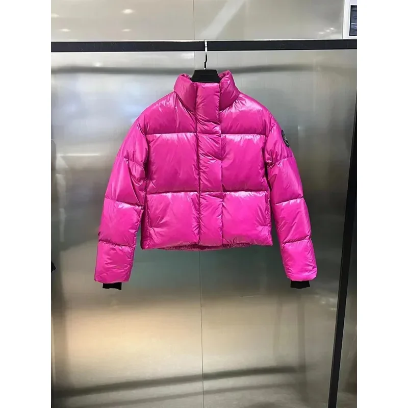 Cana * A Go * Se สีทึบ Windproof Crop Puffer Jacket Unisex ฤดูหนาวหนาสั้นสไตล์90% สีขาว Goose Down Jacket Womans Coats