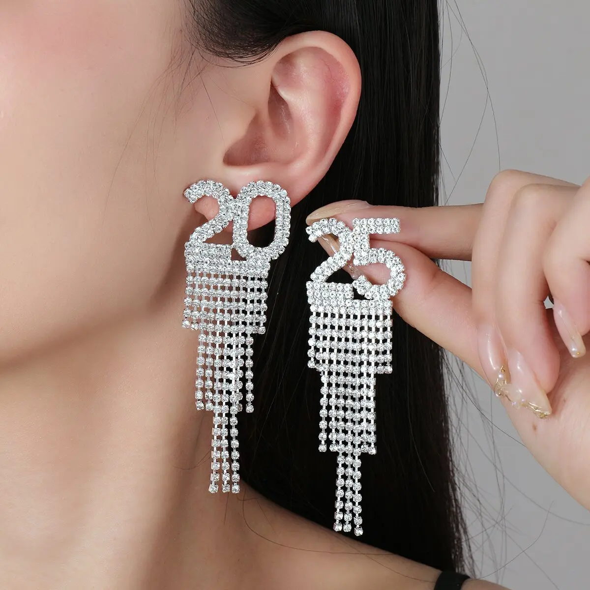 Full Rhinestone Crystal Large Number 2025 Long Tassel Asymmetric Drop Dangle Earrings Near Year Party Gift for Women Christmas