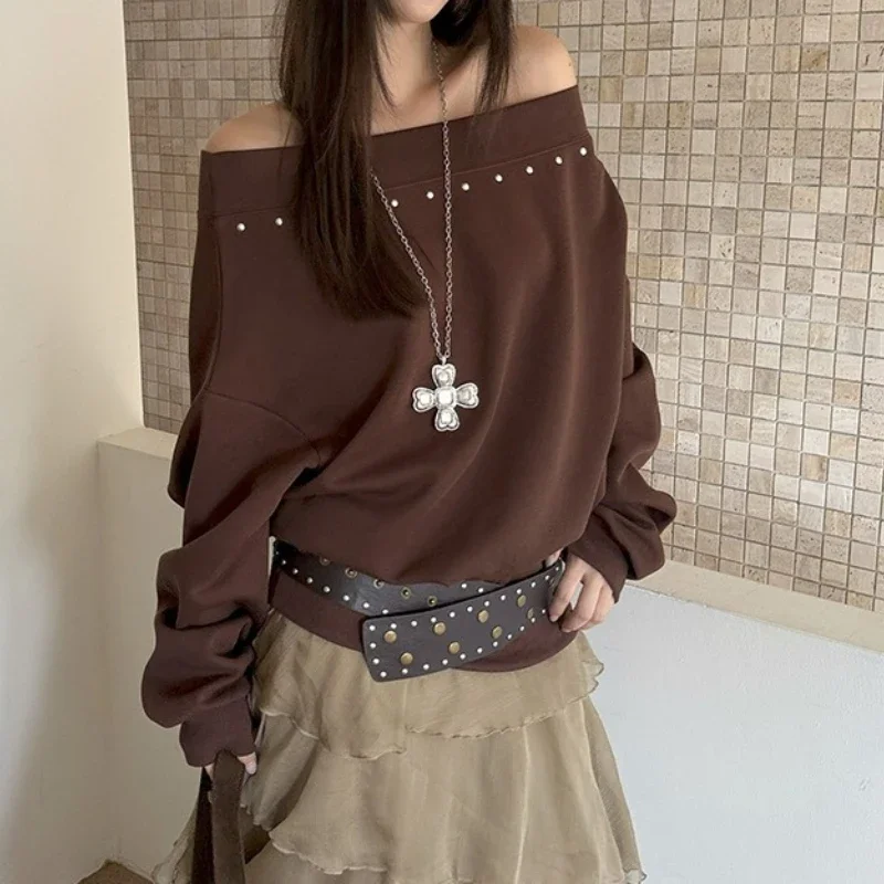 

Trendy Street Slanted Shoulder Rivets Large Version Retro Autumn Off-shoulder Loose Casual Sweater