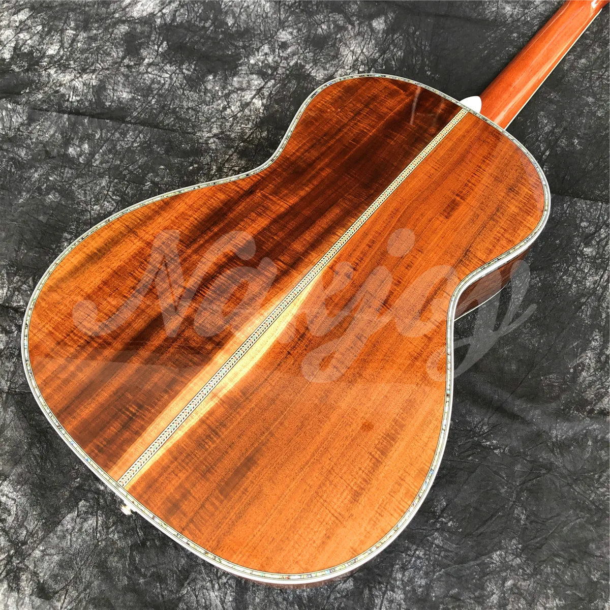 Ganz aus massivem Holz, 39-Zoll-OOO-Typ, KOA-Akustikgitarre, Abalone-Inlays, Griffbrett aus Ebenholz