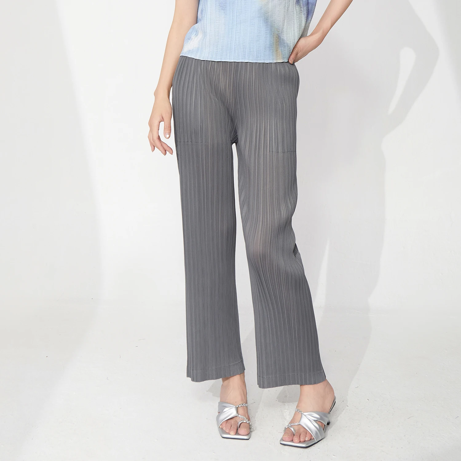 

Premium Quality Quick Shipping Miyake Pleated Pants Stretch Solid Color Straight Pants Loose Casual Pants