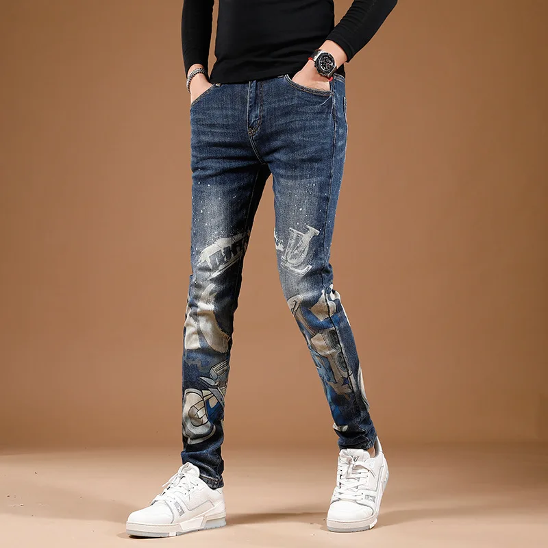 2024 new fashion printed personalized jeans for men\'s street slim fit elastic feet high end trendy denim pants