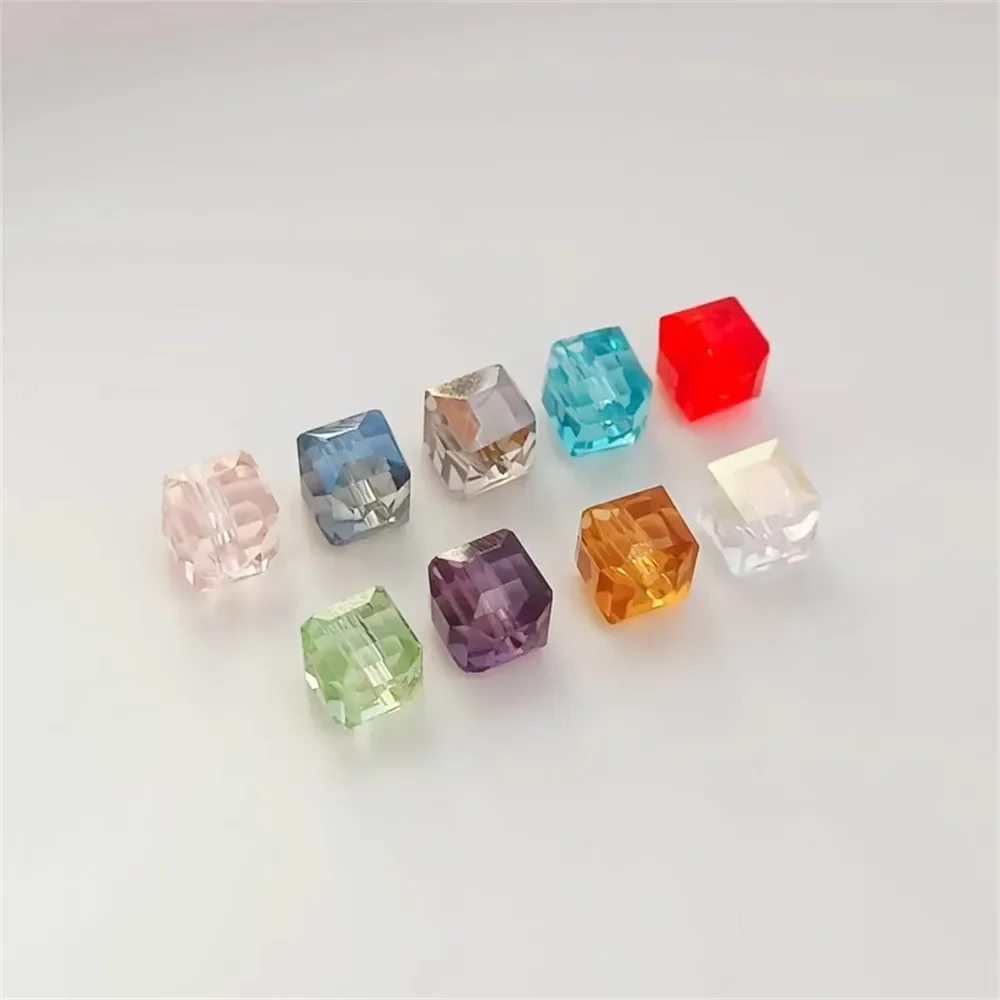 

Aurora Dazzling Square Sugar Crystal Beads 6mm Loose Beads DIY Handmade Bracelet Necklace Beading Material, Jewelry Accessories