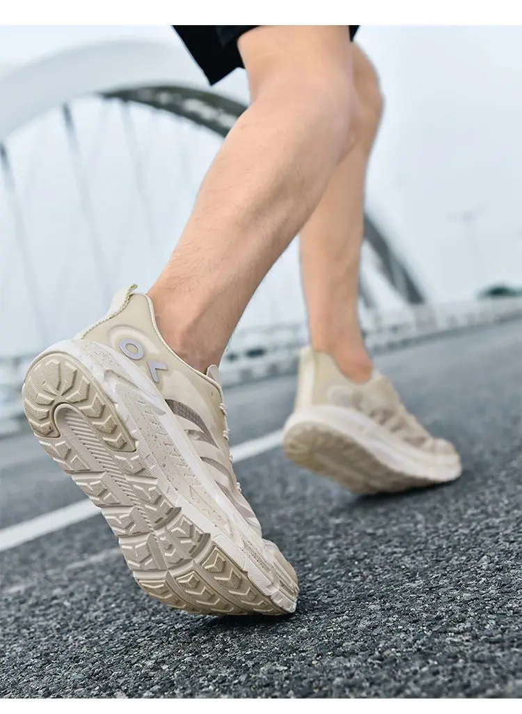 2025 Summer Casual Table Tennis Shoes Hot Sale Breathable Comfortable Lightweight Professional Sports Shoes Badminton Shoes