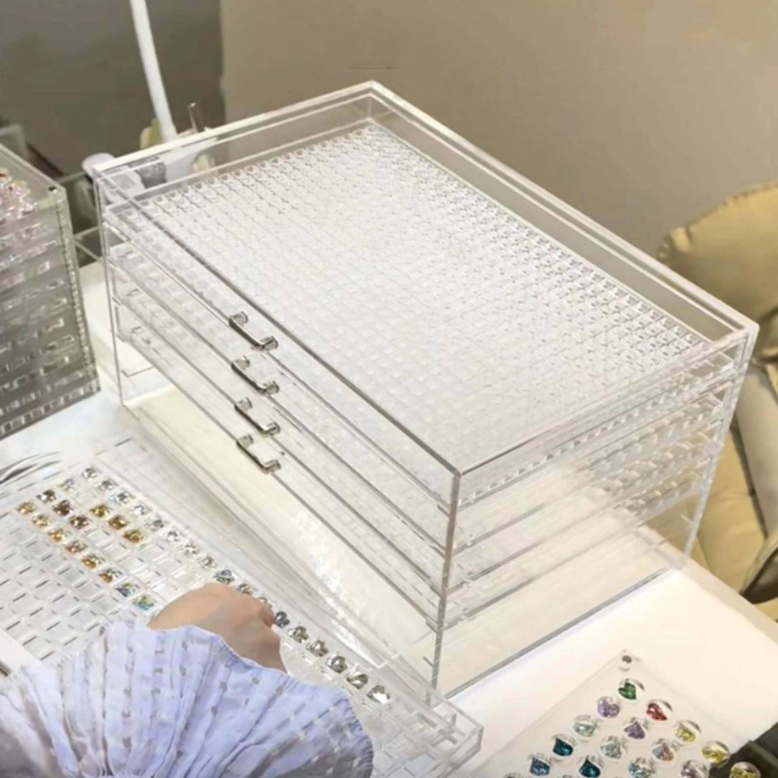 Clear Storage Drawer Large Capacity Six-Drawer Storage Organizer with Metal Handles Space-Saving Easy to Clean