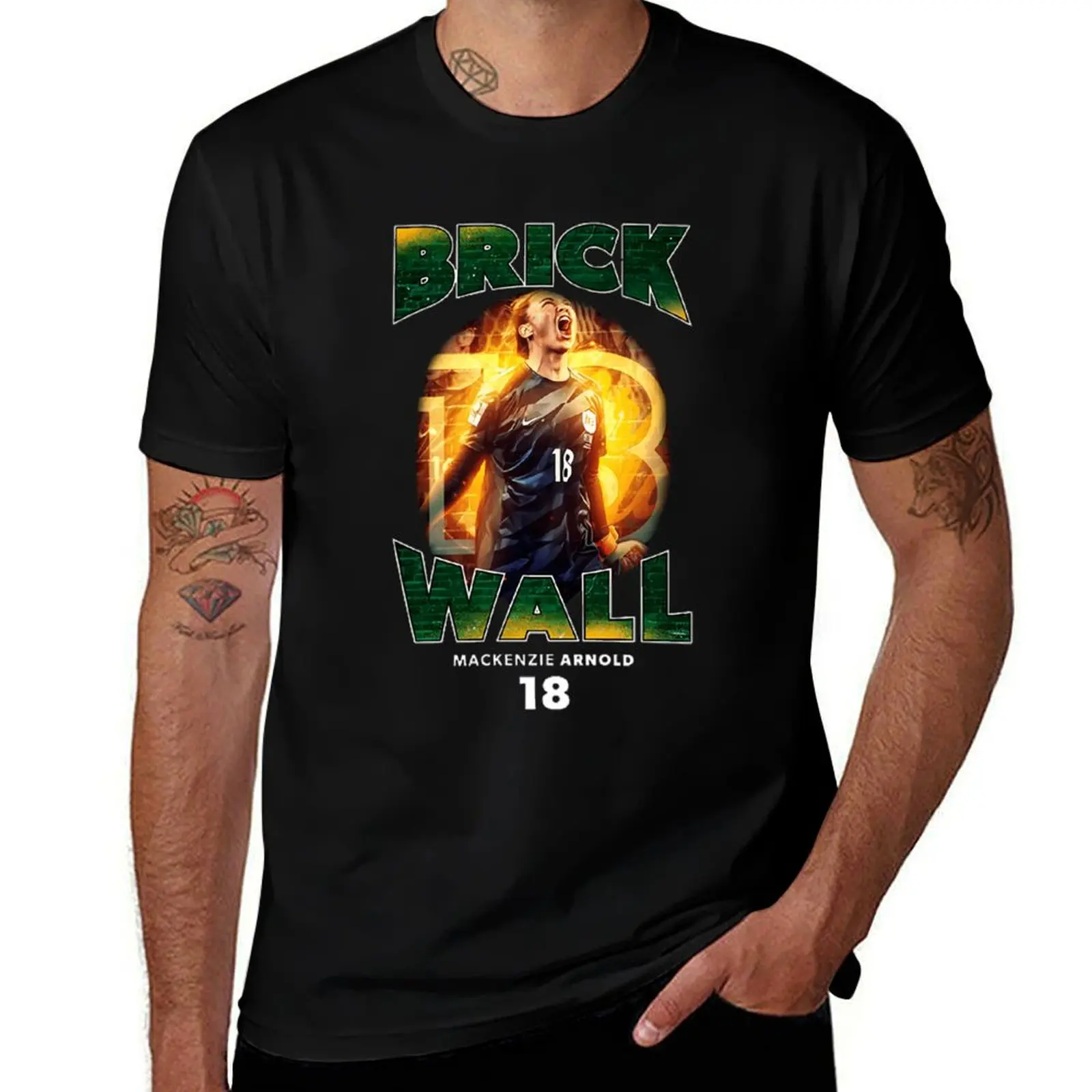 Mackenzie Arnold T-Shirt Simple Print Design T-Shirt