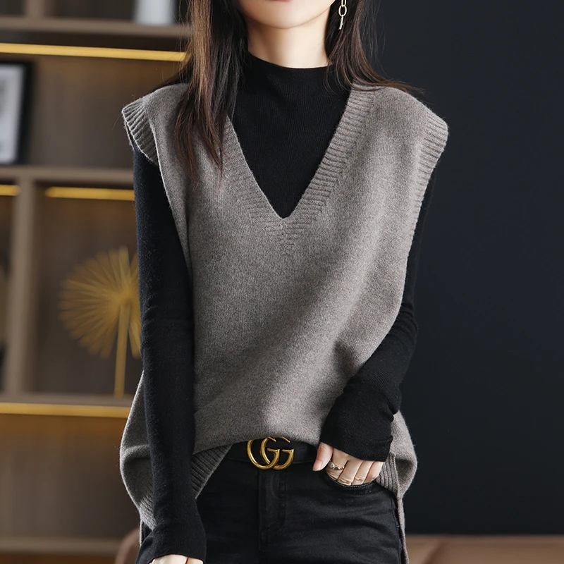 Outerwears V-Neck Black Knitted Women Sweater Vest New Sleeveless Knit Sweater Vest Women Tops Sweaters Sueters De Mujer Q2153