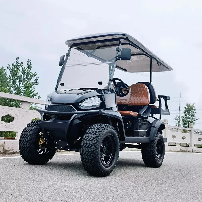 2024 Latest Unique Design CE Approved Mini 4 Seater Golf Club Cart Max 100KM Lithium Speaker Electric Golf Car