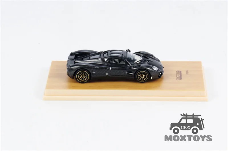 Tarmac Works 1:64 Pagani Utopia CARBON FIBER EDITION Black Diecast Model Car