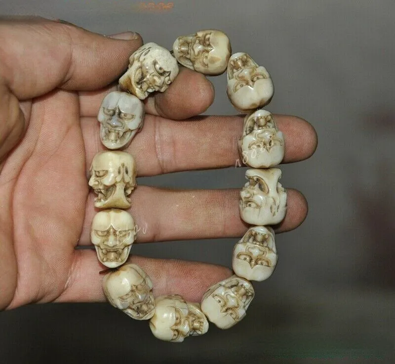 rare China Carved Skeleton Devil Skull -head Amulet  Hand Chain