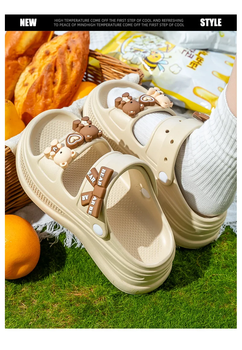 2026 Niedliche Cartoon-Sandalen mit dicker EVA-Sohle für Damen – Sommerliche Outdoor-Strandpantoletten mit Absatz, bequem und rutschfest zum Hineinschlüpfen – Detail 4