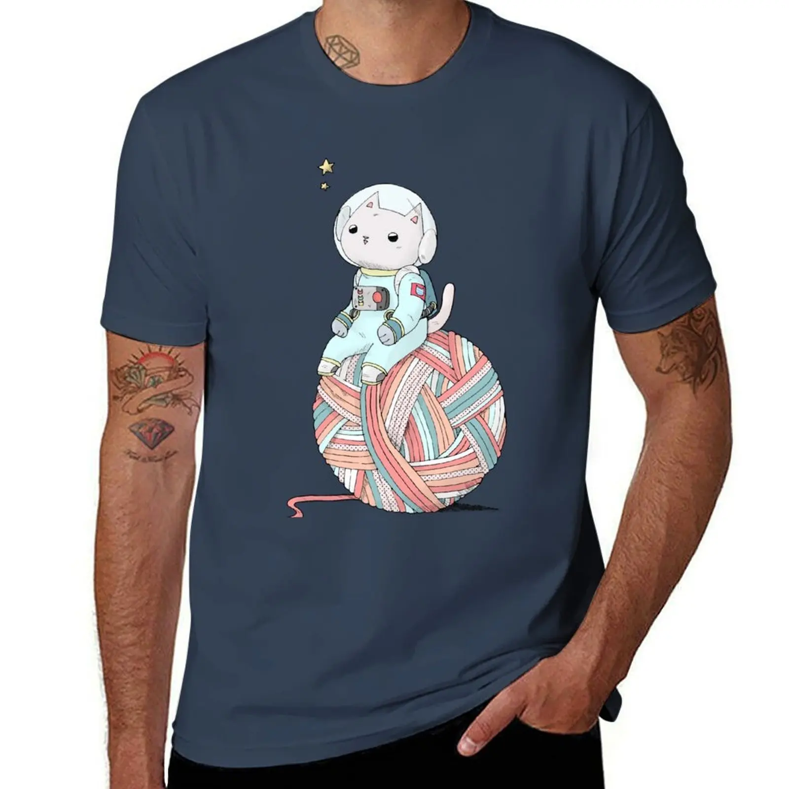 Space Cat on Planet Yarn Ball T-Shirt Street Fashion Casual Tee Shirt