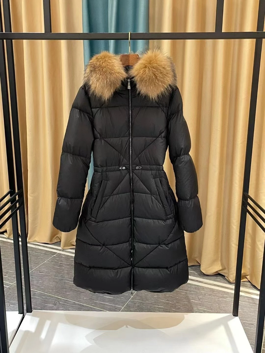

Autumn And Winter Women's Long Belt Waist Closing And Thin Down Jacket