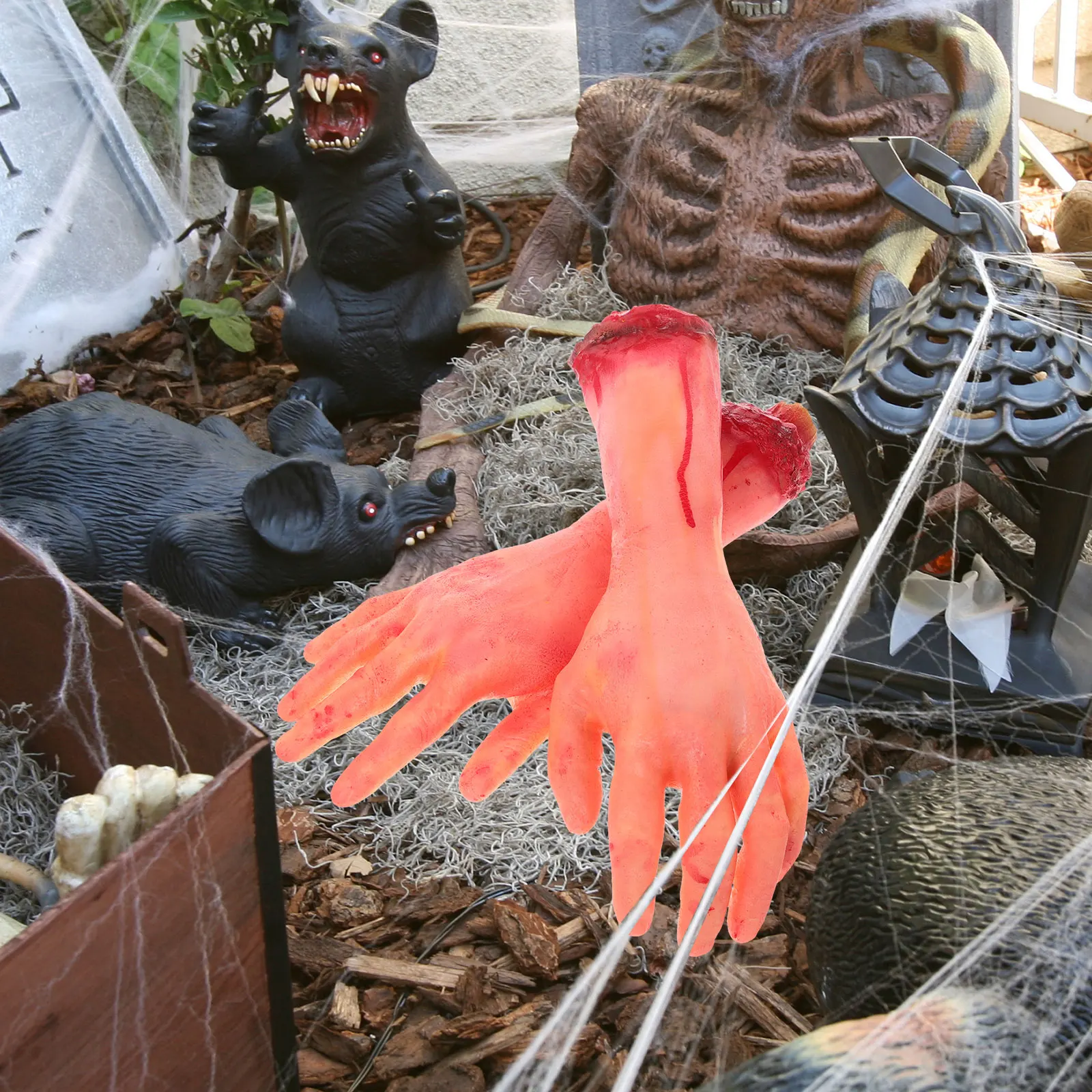

2pcs Fake Hand Decoration Halloween Supplies Scary Trick Props Accessories Stage Performance Gadgets Broken Hands