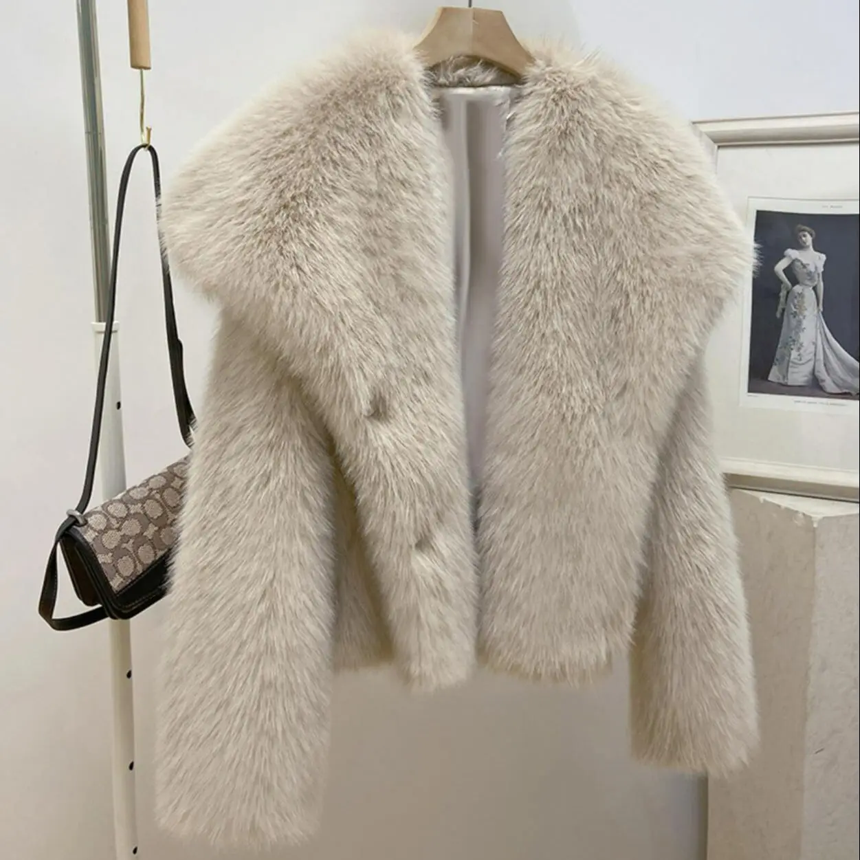 2023 Winter Large Lapel Fur Coat Full sleeve Loose Warm Shaggy Faux Fur Jacket Short Loose Coat Khaki Black