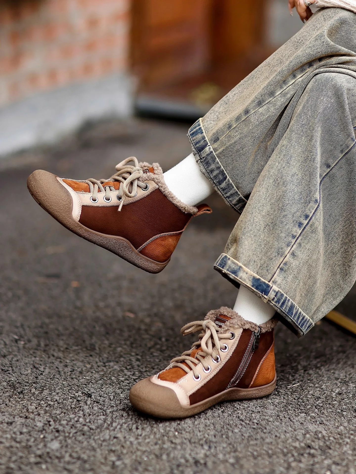 

GKTINOO 2025 Winter New Mixed Color Genuine Leather Short Boots Lightweight Retro Warm Fur Ankle Boots Women's Sneakers