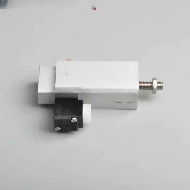 

SM74PM74 intermediate rod cylinder 92.184.1011 reversing water roller solenoid valve of printing press