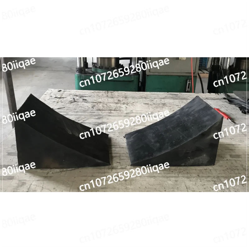 Steel coil rubber thruster saddle block combination saddle adjustable saddle