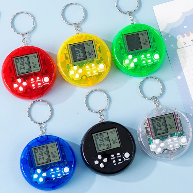 Round Mini Tetris Game Console Keychain Retro Pocket Handheld Electronic Game Key Ring Stress Relief Pendant Creative Gift