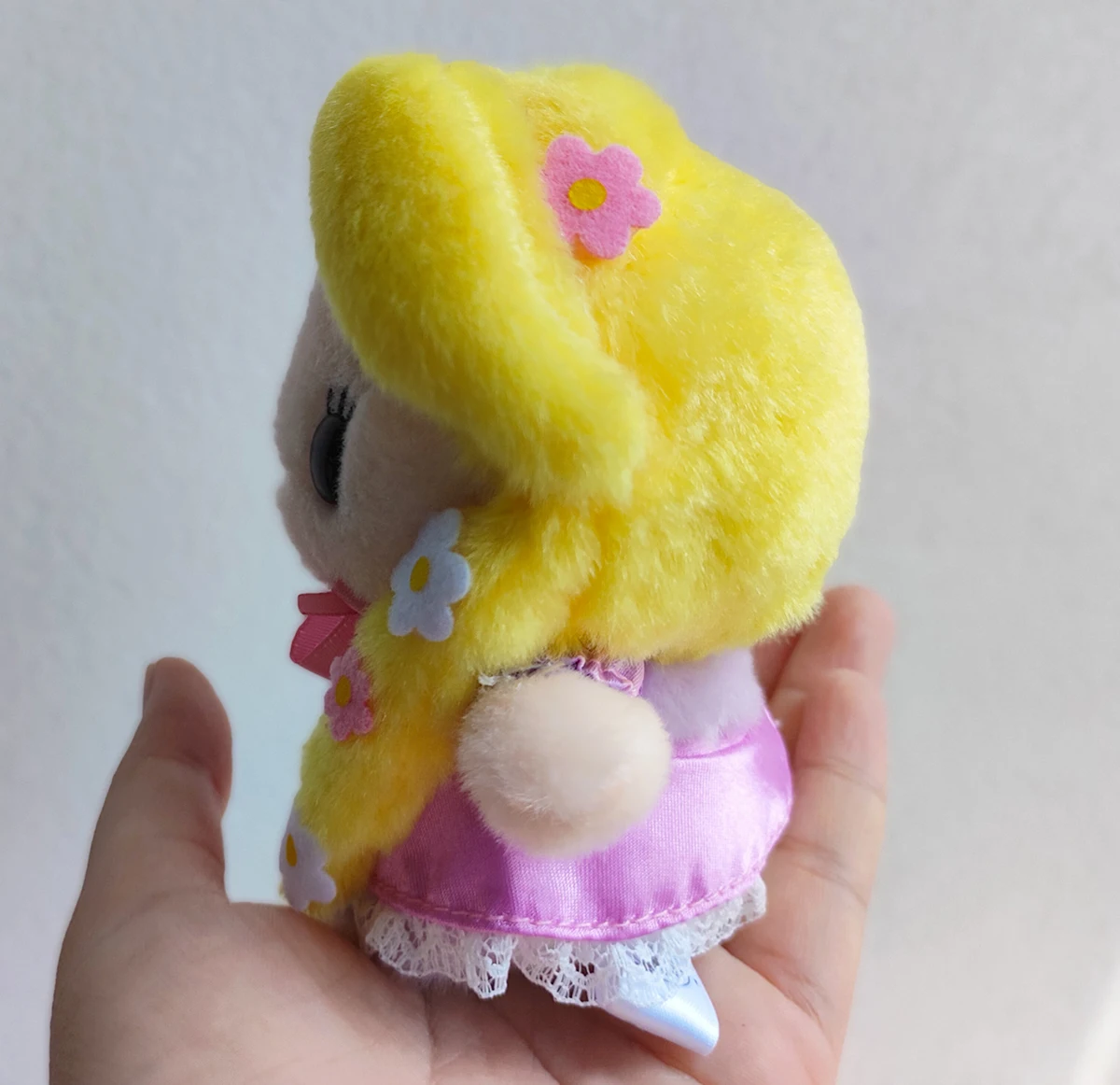 Disney Store Japan Urupocha chan Rapunzel Plush Toy Tangled view 2