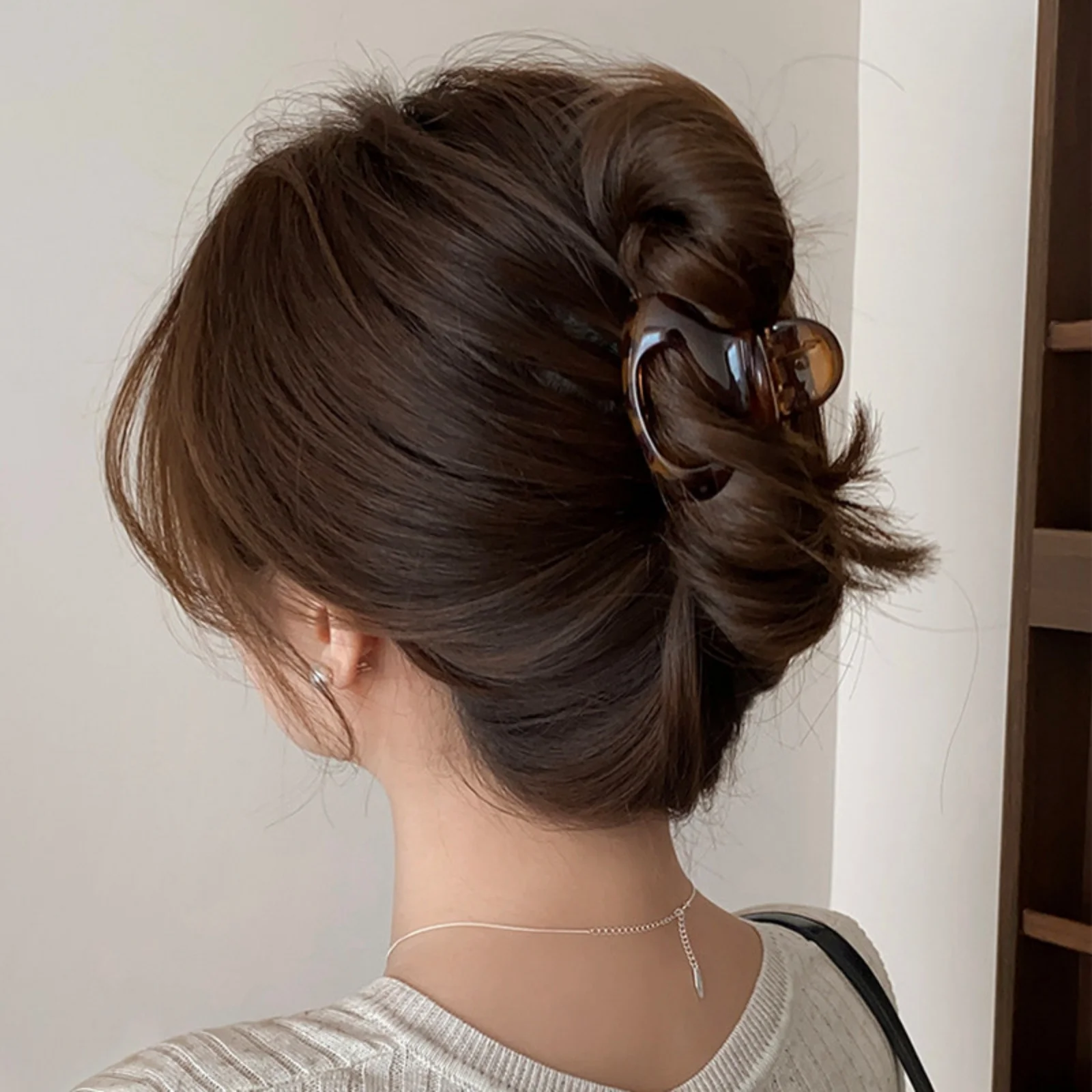 Thumbnail 4 - #89 Top Trendy Hair Clips Picks for Every Budget