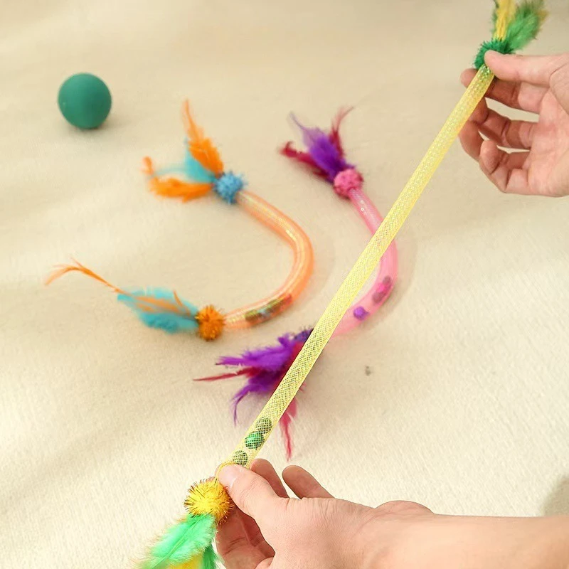 

Pet Mix Interactive Toy String Tubing with Feather Spring Elastic Cats Toy New Cat Scratching Feather Toys Pet Toy Pets Supplies