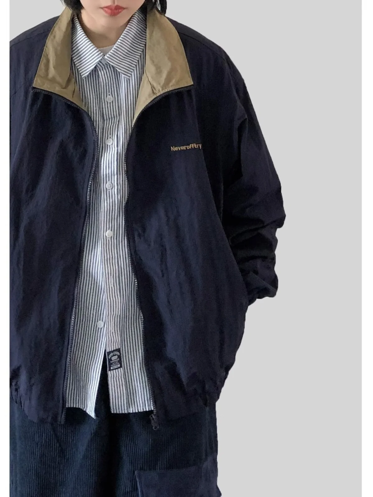 

Винтажная осенняя рабочая куртка свободного кроя в стиле кэжуал, бейсбольная куртка в уличном стиле, трендовая молодежная мода из Гонконга, ветрозащитная, с длинными рукавами