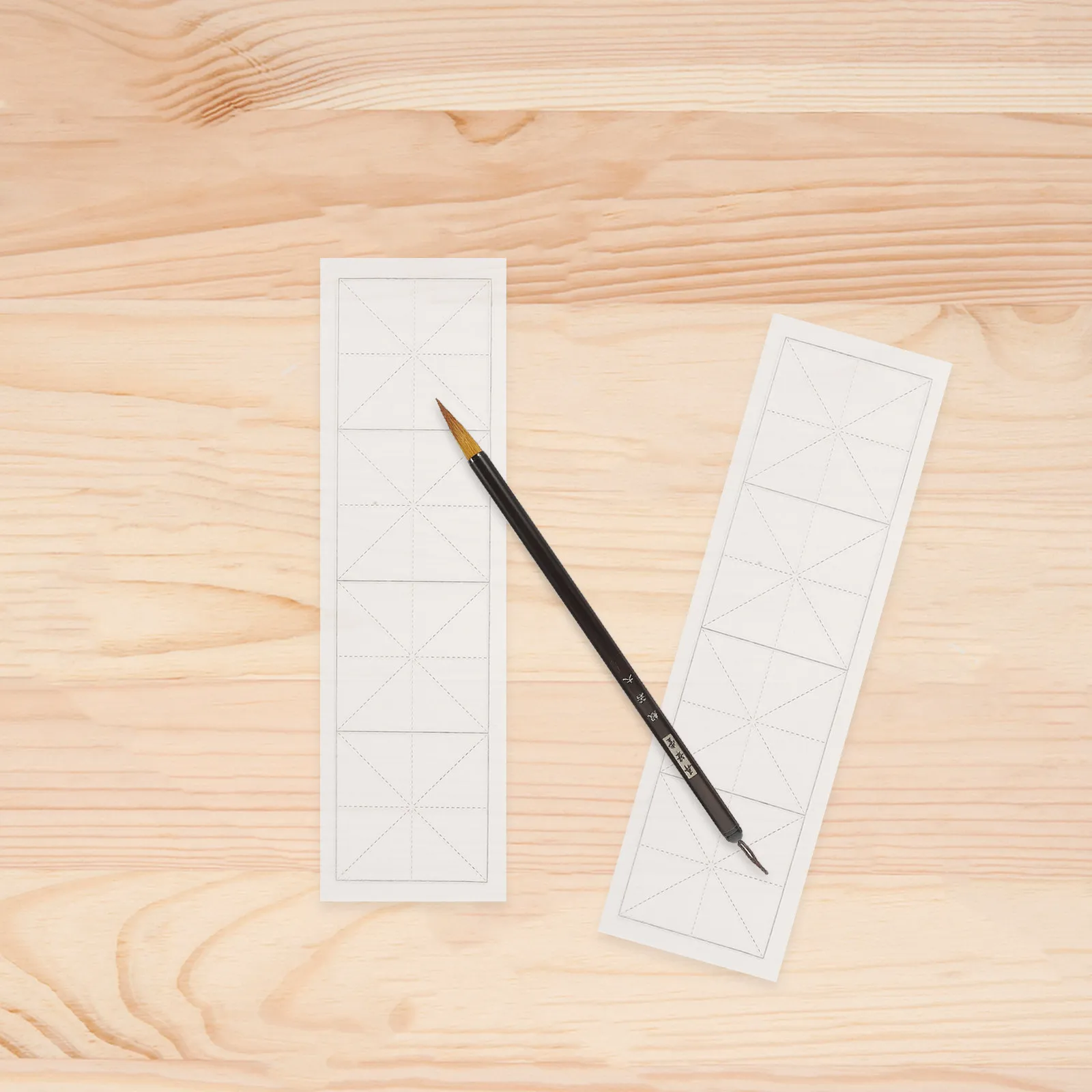 

300 листов рисовой бумаги для каллиграфии с сеткой, впитывающая чернила, для начинающих, для тренировки письма кистью