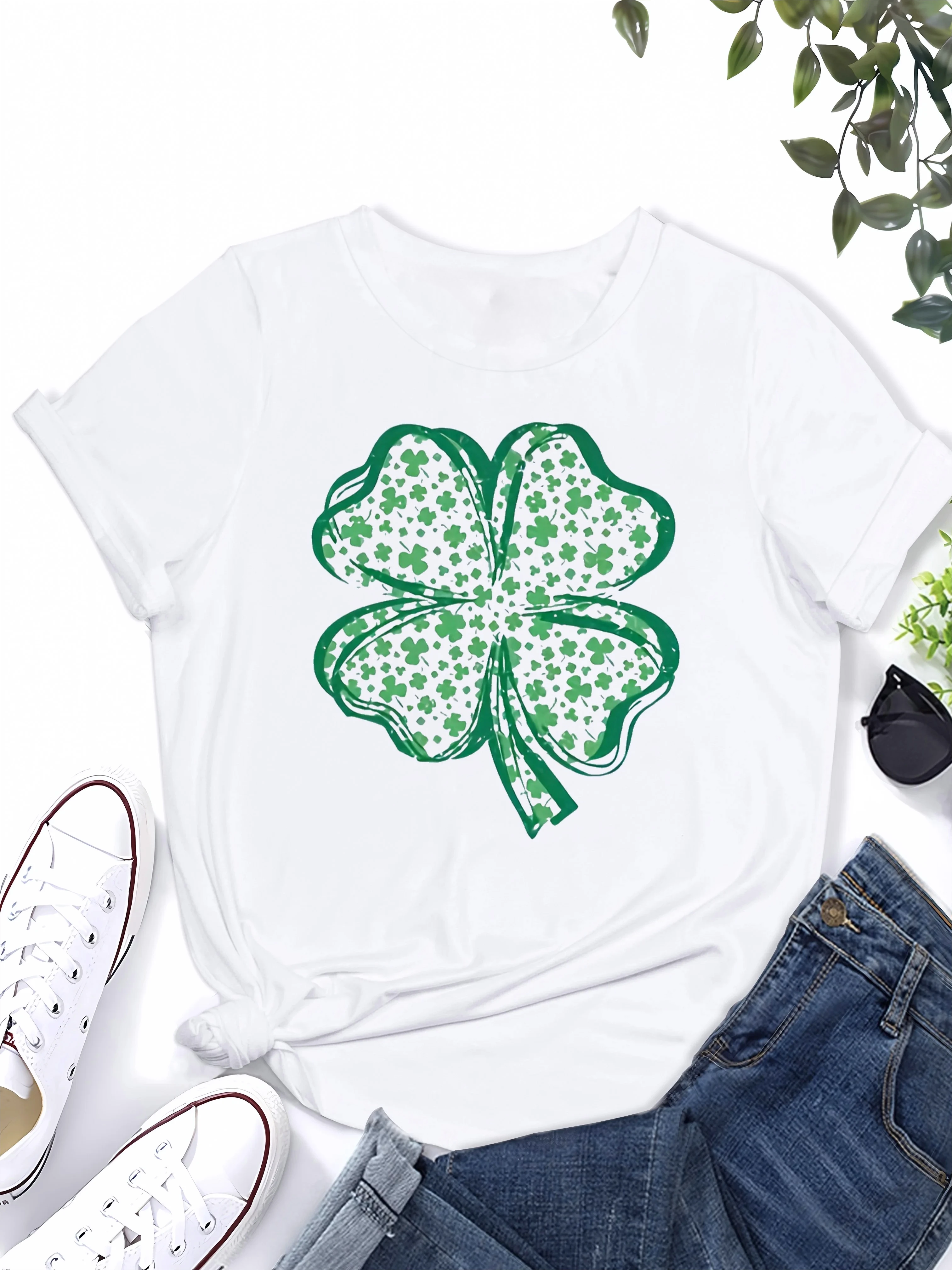 Patrick's Day Four-leaf Clover Print T-Shirt Summer New Women's Casual Crew Neck Short Sleeve Tee Fashionable Tops