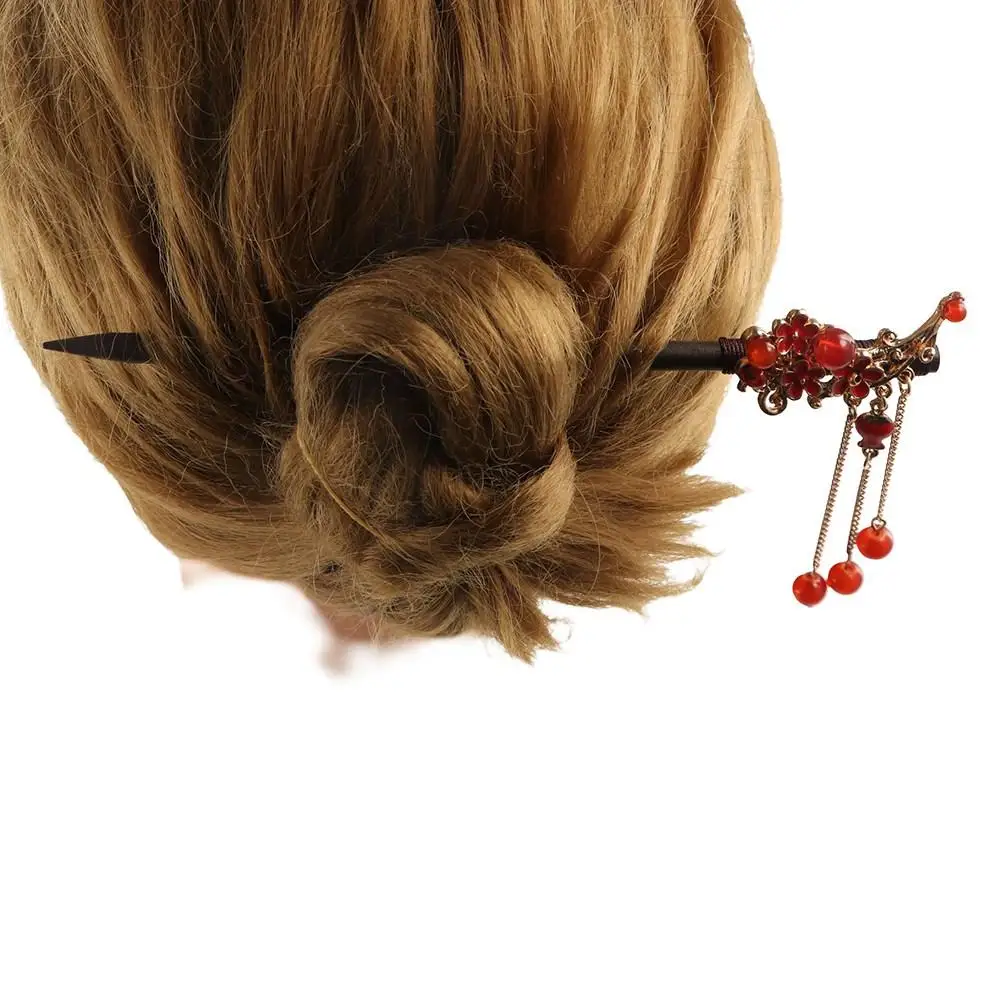 Vintage Retro Red Hair Stick Ancient Style Fashion Red Rose Fringe Hairpin Handmade Multi-purpose Chinese Hairpin Headwear Women