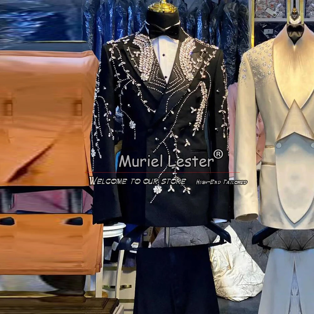 Luxus Metall Verziert Männer Anzüge Erreichte Revers Bräutigam Smoking Angepasst Hochzeit Prom Blazer Outfit Terno Masculino Completo