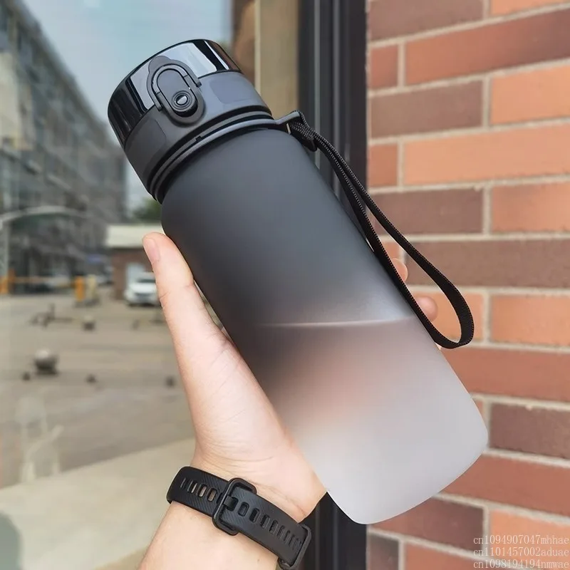 Special cup for children and students to go to school Summer plastic portable large-capacity sports kettle