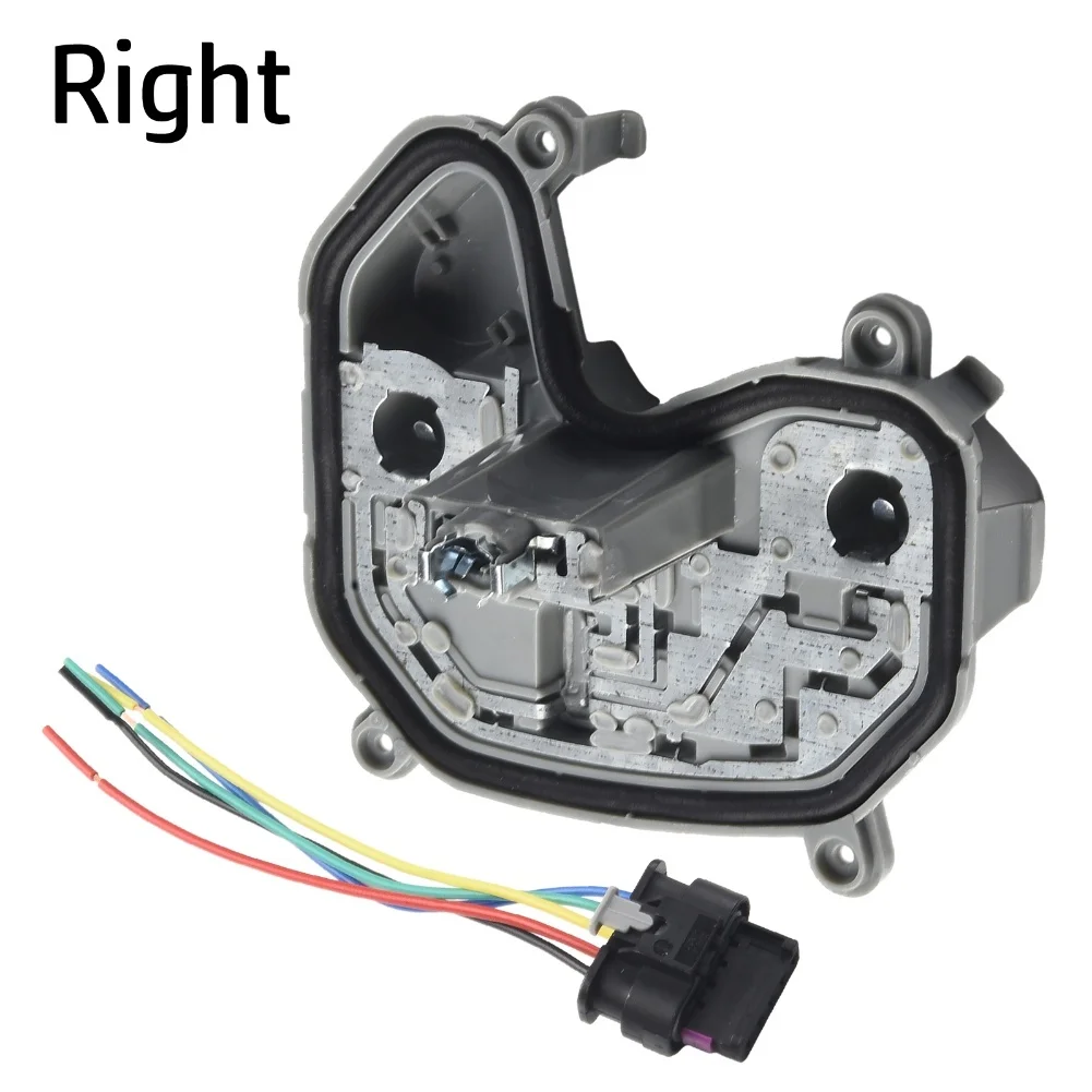 

Car Rear Right Tail Light Lamp Holder Bracket Harness Base Socket Cable Wiring Harness-Plug For Jeep For Renegade 15-23