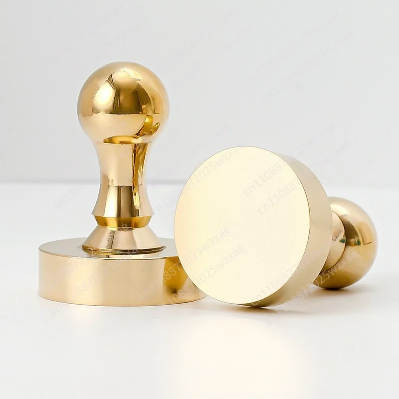 Ice cube seal for coffee shop bar, branded brass thick yang engraved head + handle, size 3.5, 4cm