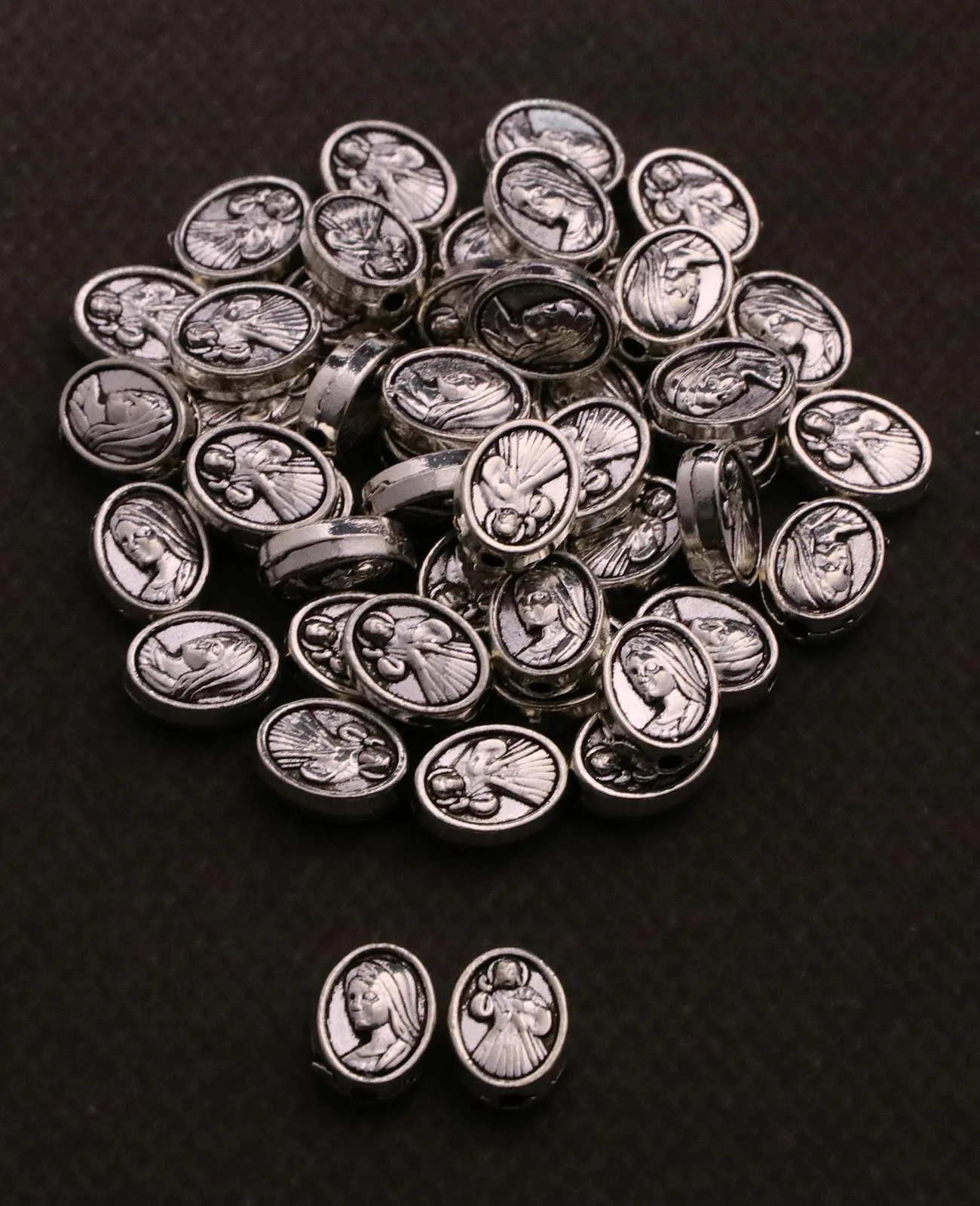 30 Stück katholische doppelseitige The Divine Mercy Our Lady lose Distanzperlen für DIY Rosenkranz, Rosenkranz, Halskette, Armband, Schmuckteile